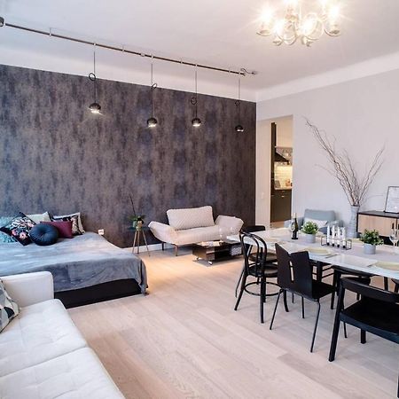Stunning New Central Home Near Basilica Budapesta Exterior foto