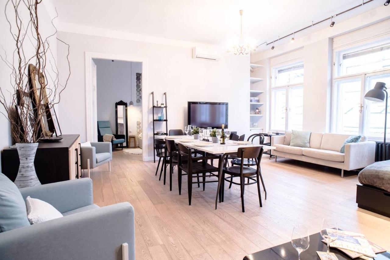 Stunning New Central Home Near Basilica Budapesta Exterior foto